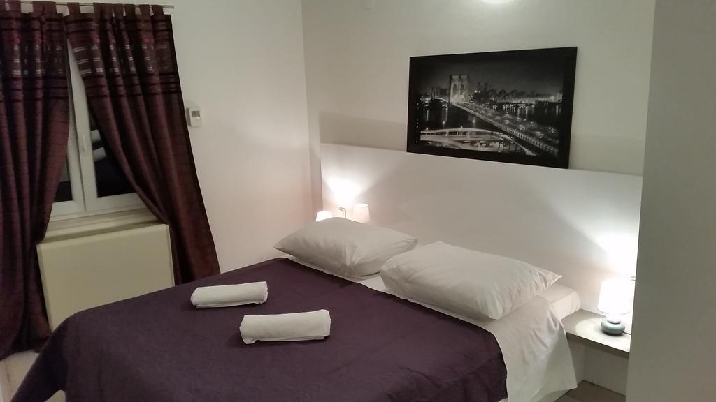 Apartments Silvija Primošten Extérieur photo
