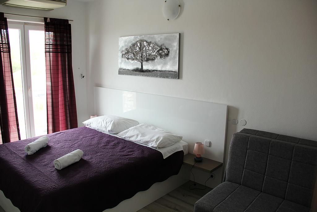 Apartments Silvija Primošten Extérieur photo