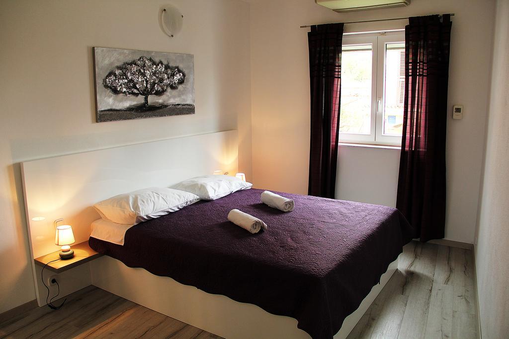 Apartments Silvija Primošten Extérieur photo