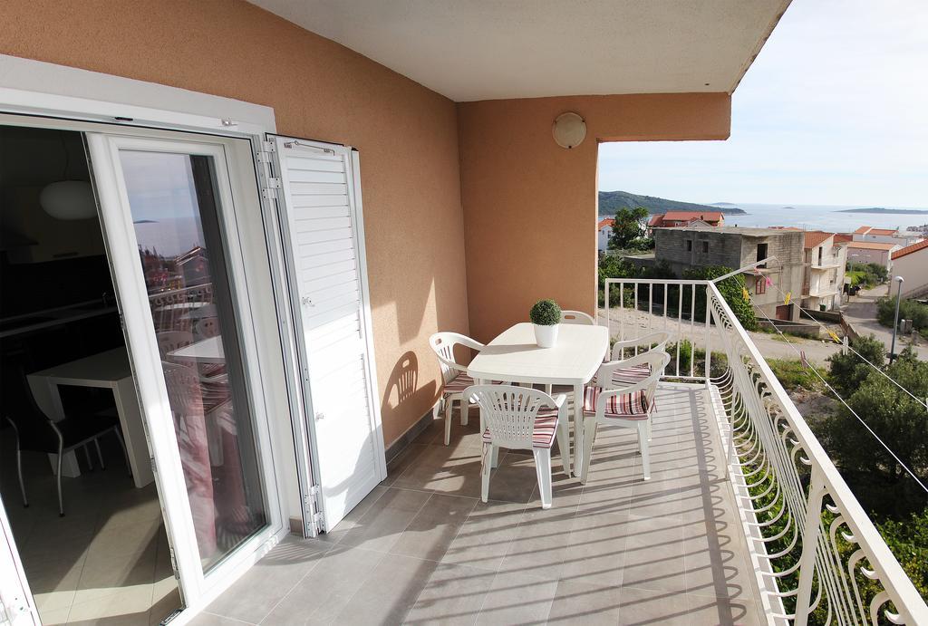 Apartments Silvija Primošten Extérieur photo