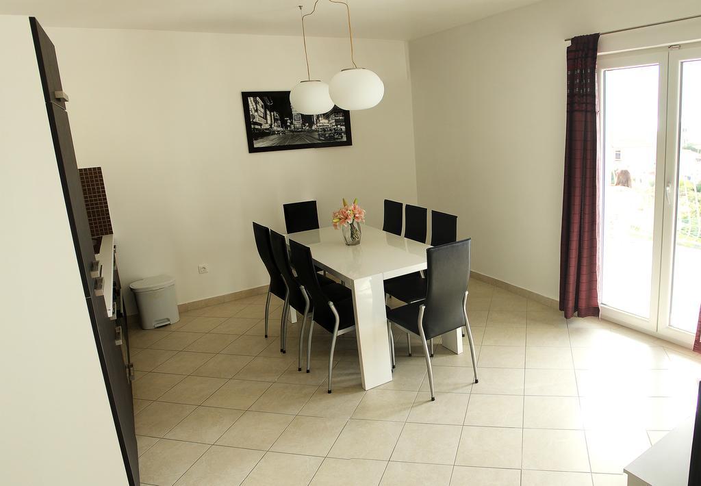 Apartments Silvija Primošten Extérieur photo
