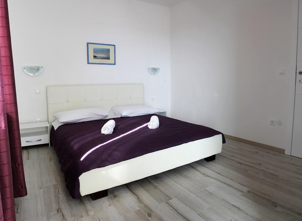 Apartments Silvija Primošten Extérieur photo
