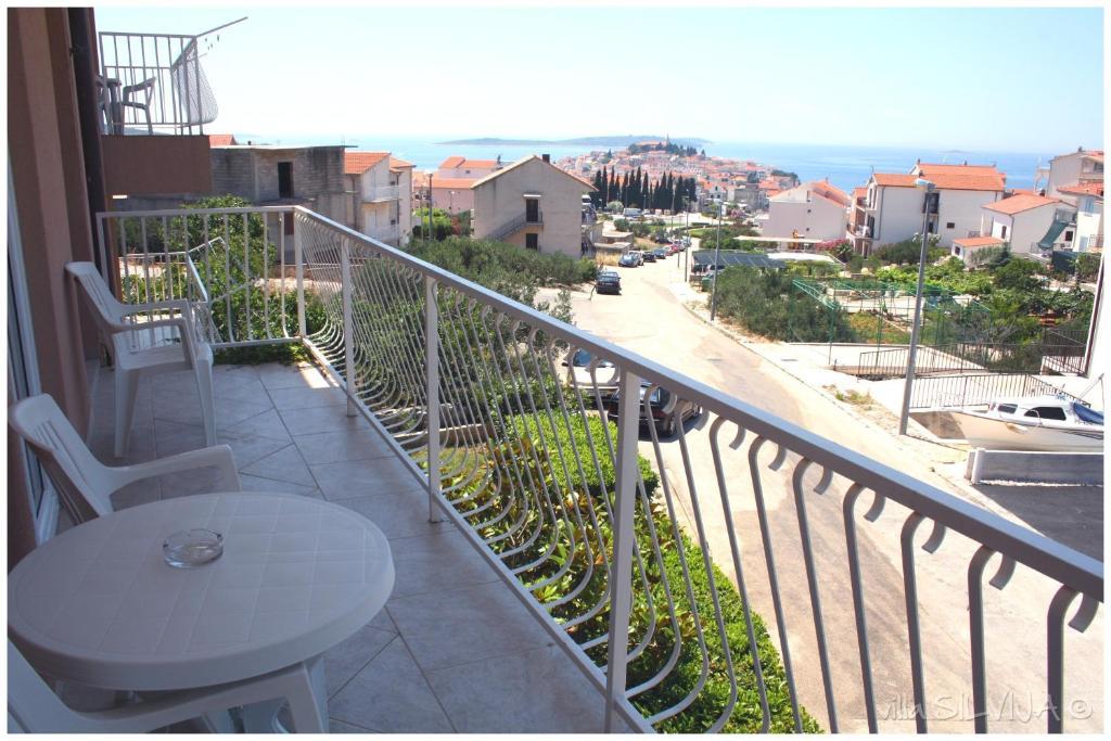 Apartments Silvija Primošten Extérieur photo